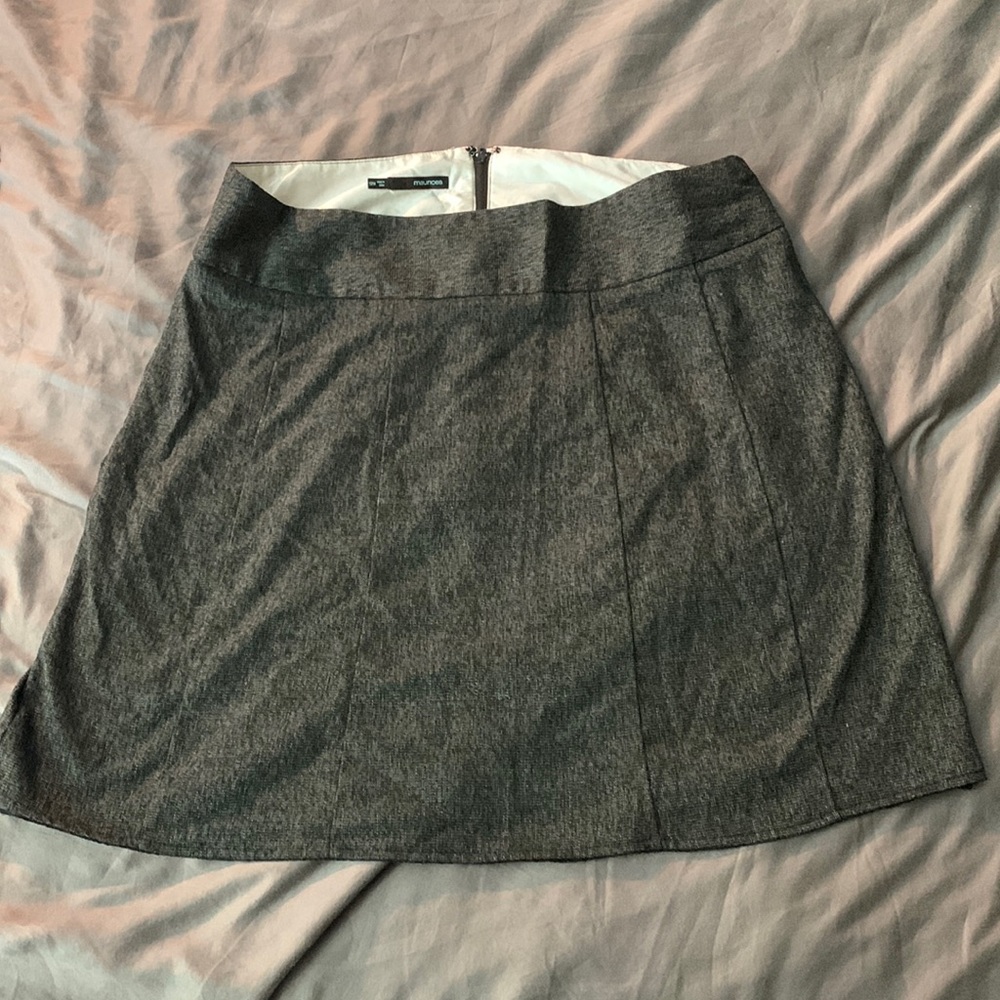Gray satin lined business skirt
